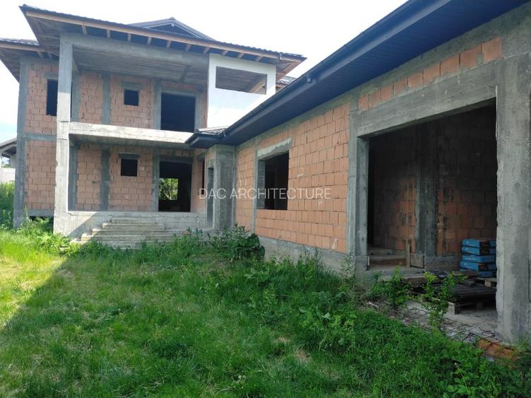 MOARA VLASIEI / CASA LA ROSU S+P+1E / TEREN 2000 mp - 2