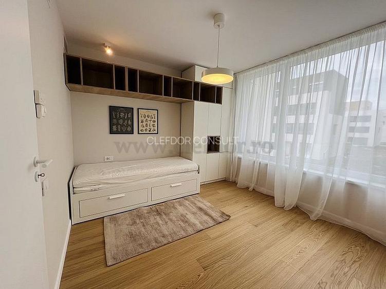 Apartament cu 3 camere de închiriat - 9