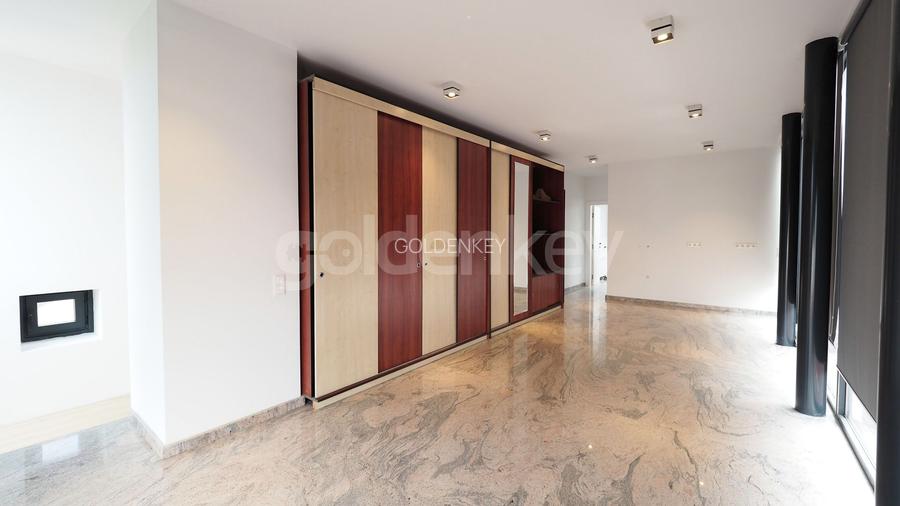 Vila minimalista pe o strada selecta si linistita - 23