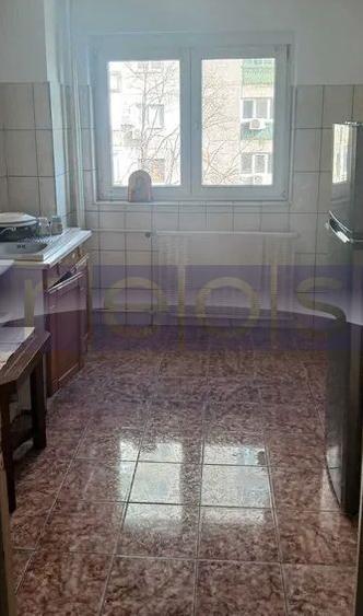 OFERTĂ EXCELENTĂ! 3 CAMERE, 70 MP, 2 BĂI, BALCON – ZONA GHENCEA - 4