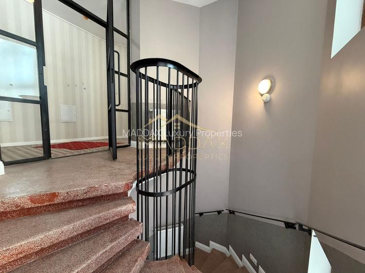 Spatiu Birouri //​ ​1027.80 mp // Zona Obor - 24