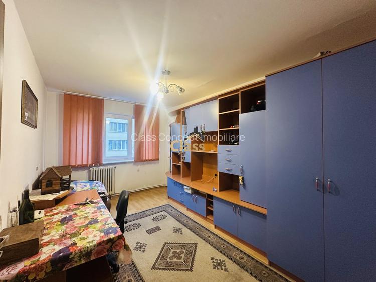 Apartament 4 camere | etaj intermediar | 77 mpu |zona Bucium Manastur  - 6