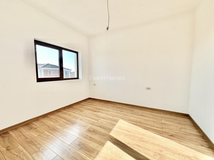 Duplex 4 camere cu toate utilitatile - zona Drumul Boilor - Mosnita - 12