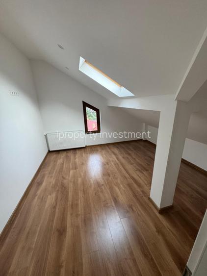 Apartament 3 camere | Busteni | Terasa | Loc de Parcare - 16