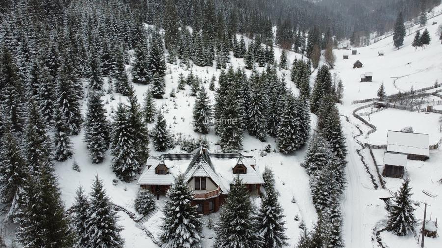 Cabana de vanzare cu 2 ha teren  - 6