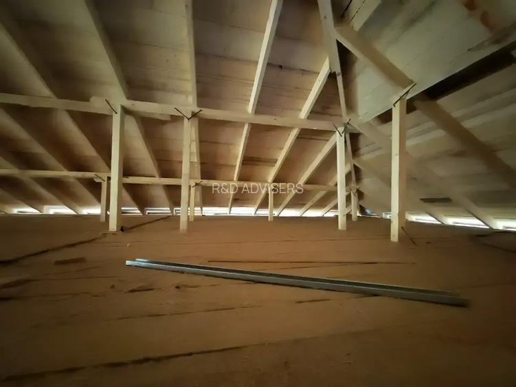 Casa Individuala 4 camere Crevedia - 14