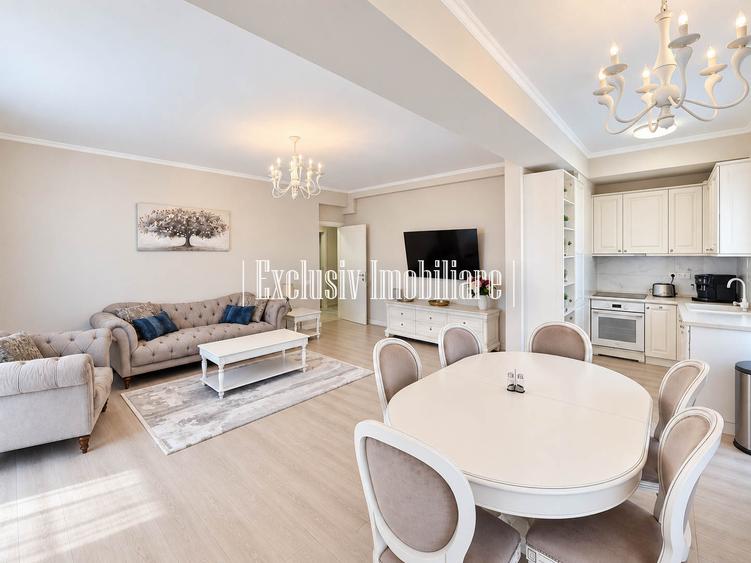 Vedere Frontala si Totala la Mare - Apartament Fix pe Malul Marii cu 2 Terase