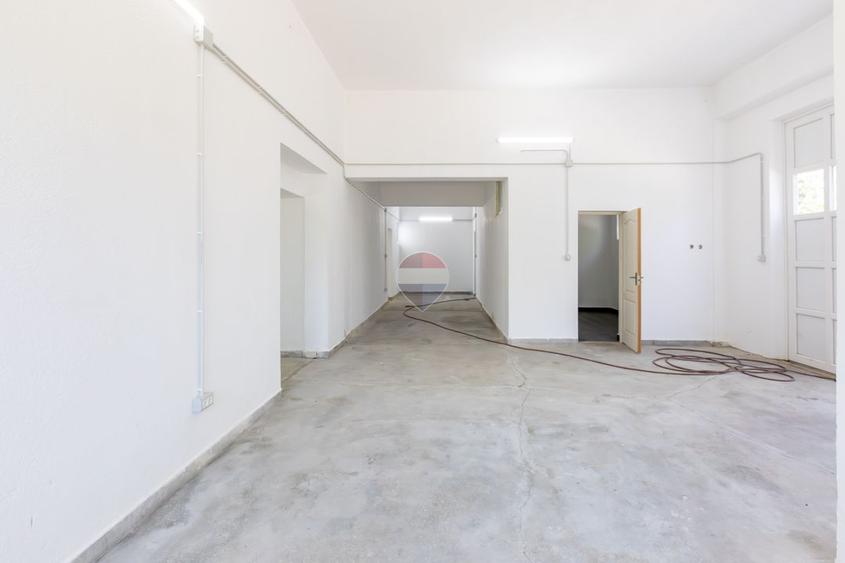 Hală de vânzare – 322 mp , Ideală pentru atelier, garaj sau investiție