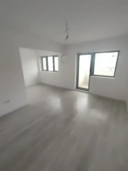 Apartament 2 Camere De Vanzare Orasul Pantelimon | Pachet Parcare Boxa