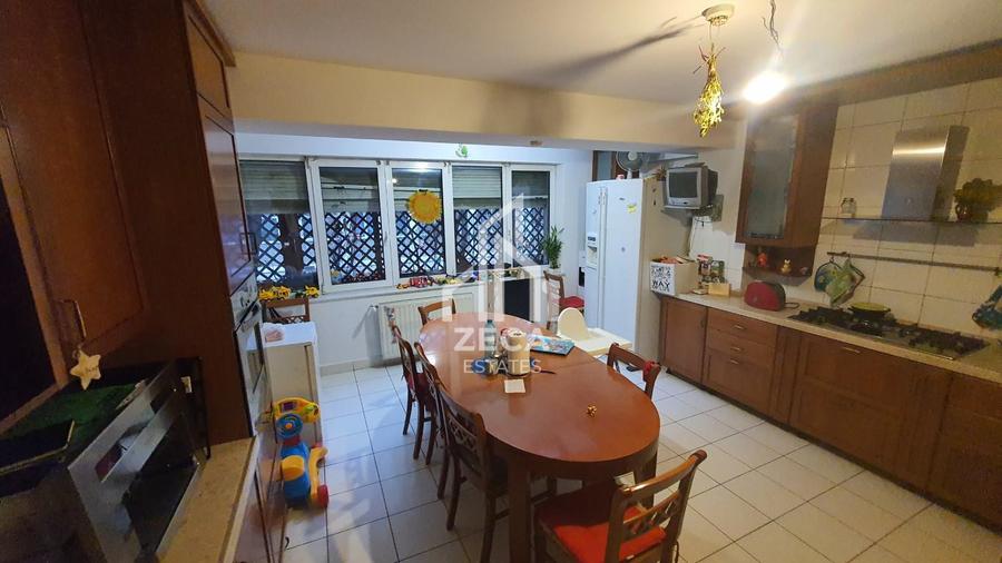 Vilă spațioasă de închiriat Basarabia | 11 camere | Arena Națională