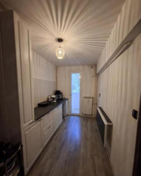 Apartament 2 camere în zona Constantin Brâncoveanu la 3 mi