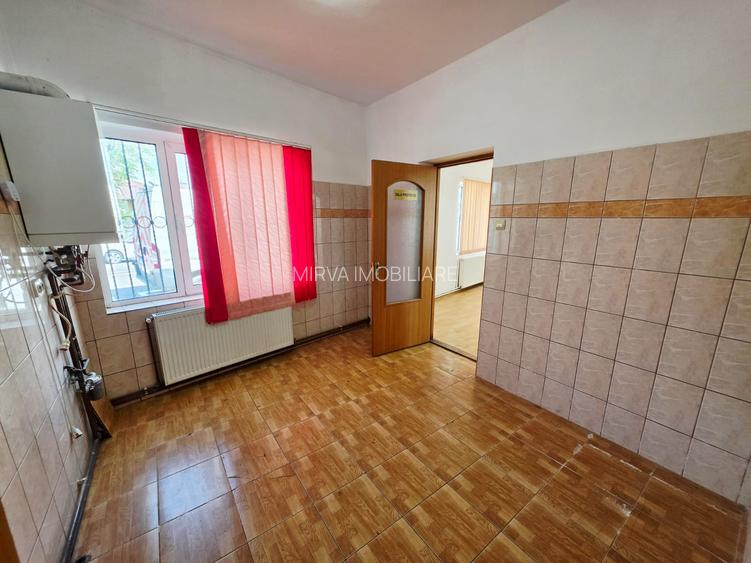 Spațiu comercial/birouri de închiriat – zona Dorobanțu - 16