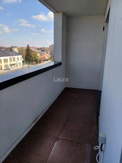 Proprietar: Vand Apartament 2 camere, 48 mp, Campeador, langa Vox - 12