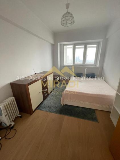 Vanzari Apartamente 3 Camere Titulescu - 9