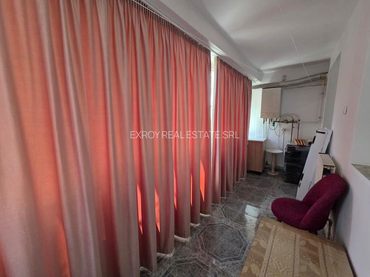 Pajura 2 camere centrala proprie - 4