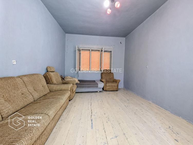 Casa cu teren de 420 mp, localitatea Paulis - 10