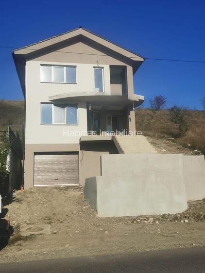 Casa individuala cu terasa,panorama spre lac, garaj, teren 300mp - 23