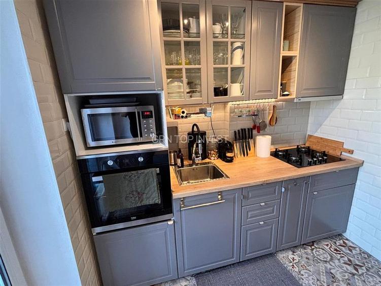 Apartament RENOVAT INTEGRAL 2 camere si balcon zona Terezian - 9