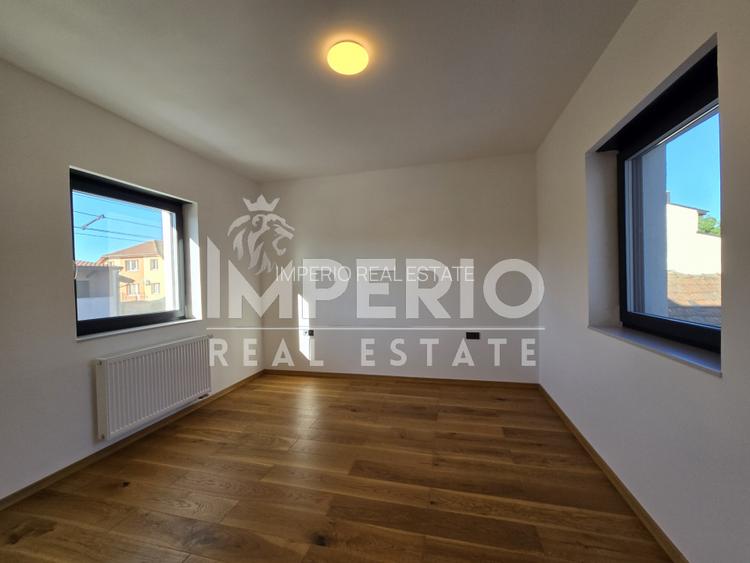 Imobil cu 436 m utili ideal pentru casa, birouri s-au alta destinatie! - 2