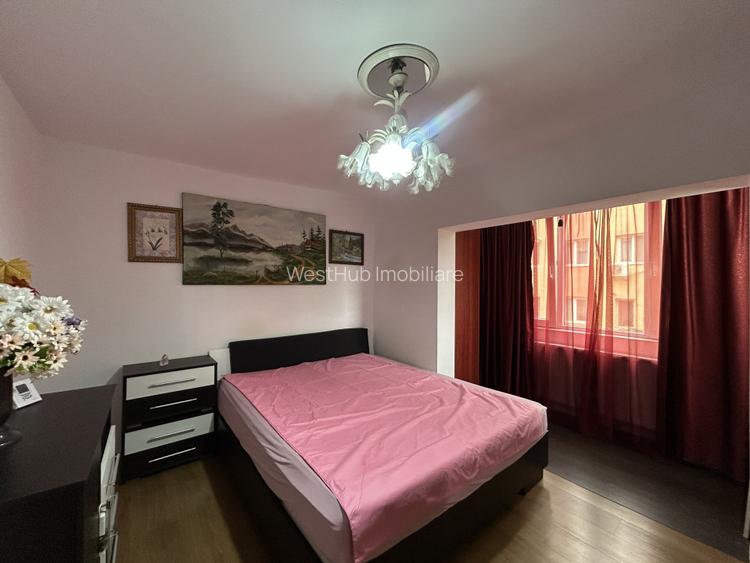 Apartament 3 camere, decomandat, etaj 2, 65mp, 2 bai - zona Sagului  - 2
