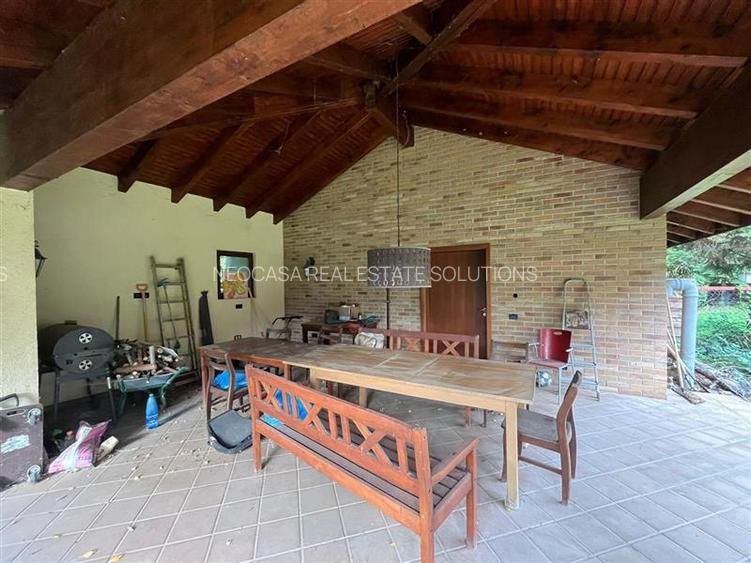 VILA SPLENDIDA IN PARADISUL VERDE - TEREN 583 MP - 4 CAMERE - 11