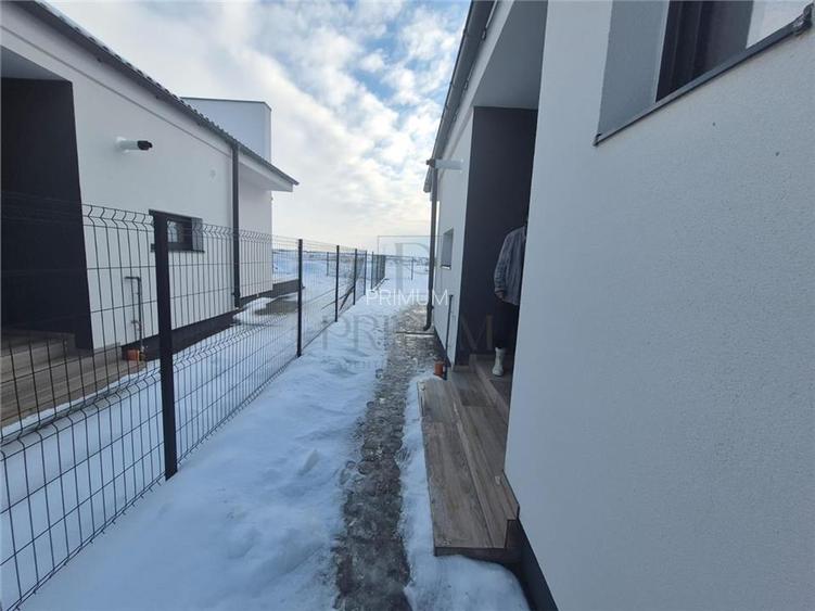 Duplex gata de mutare - superb - 3 camere - zona exclusivista - panouri solare - - 2