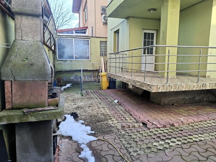 Vilă cu 10 camere, destinație rezidențială / birouri / centru - comision 0%! - 30