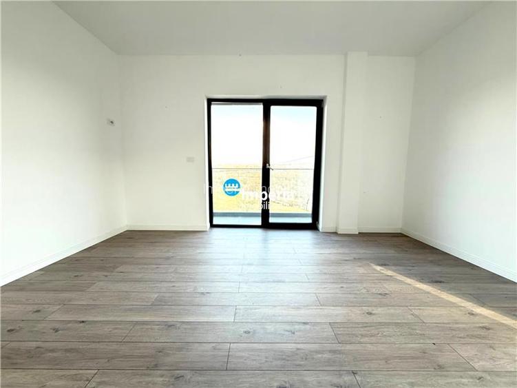 Vila moderna de vanzare – Hlincea, zona Stejar (str. Cortez)Vila dispune de 4 ca - 6