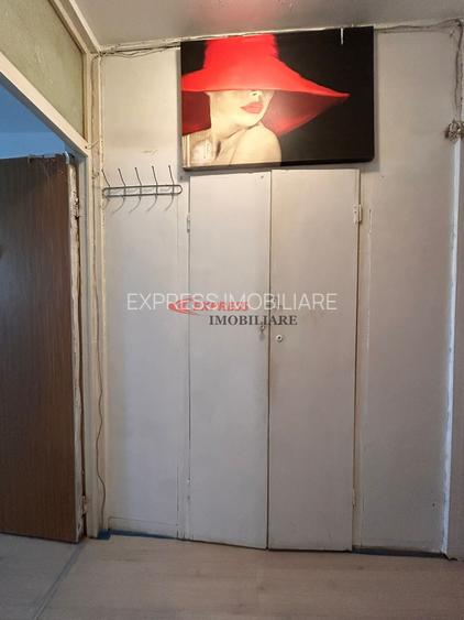 Dristor, Ramnicu Sarat, Rond, Scoala - 2