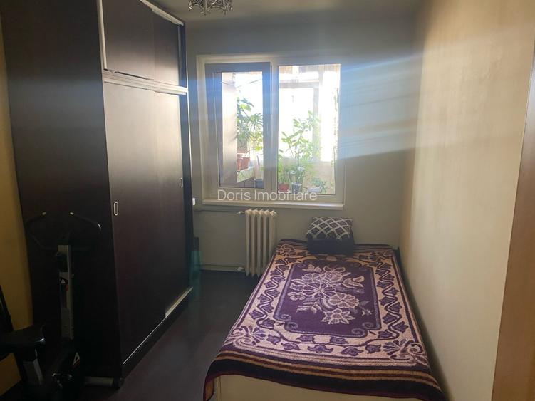 Apartament 4 camere cf 1 decomandat etaj7\8 - 7