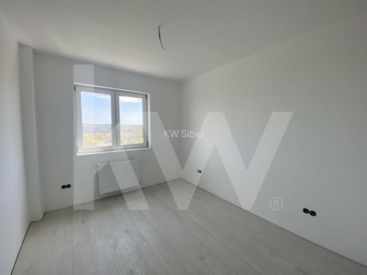 Apartament 3 camere de vanzare balcon parcare 74mp Avantgarden Sibiu - 19