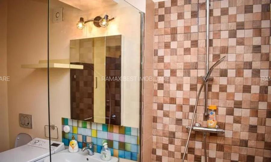 Vitan Mall - Bloc 2011- vedere spate - 9