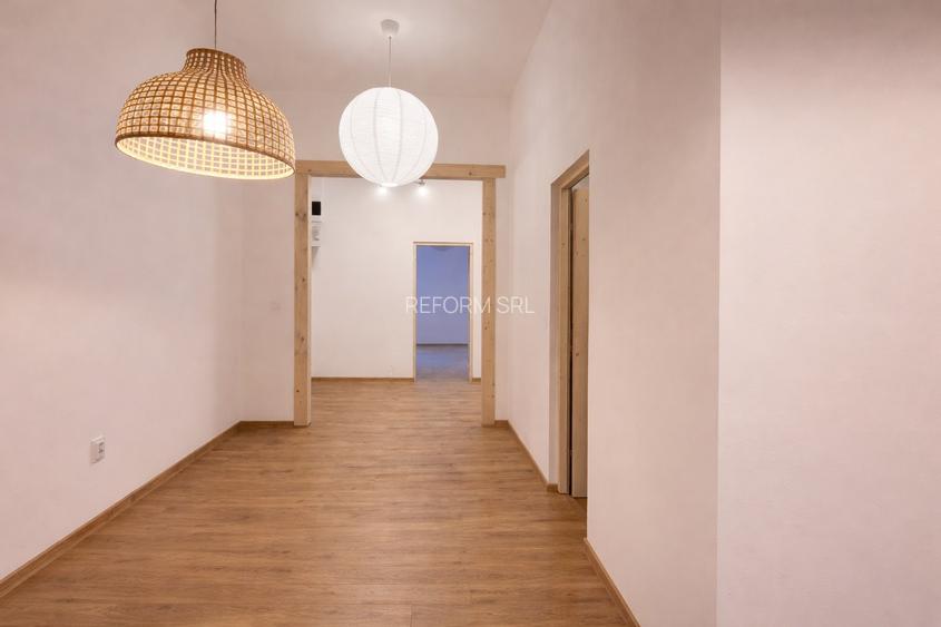 De vânzare apartament 3 camere, renovat, zonă semicentrală - 5