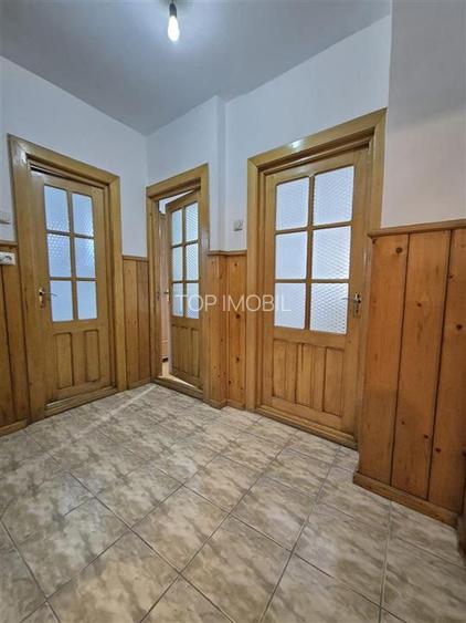 Apartament 3 camere, 2 bai, DECOMANDAT, ETAJ 1, Pacurari - 9