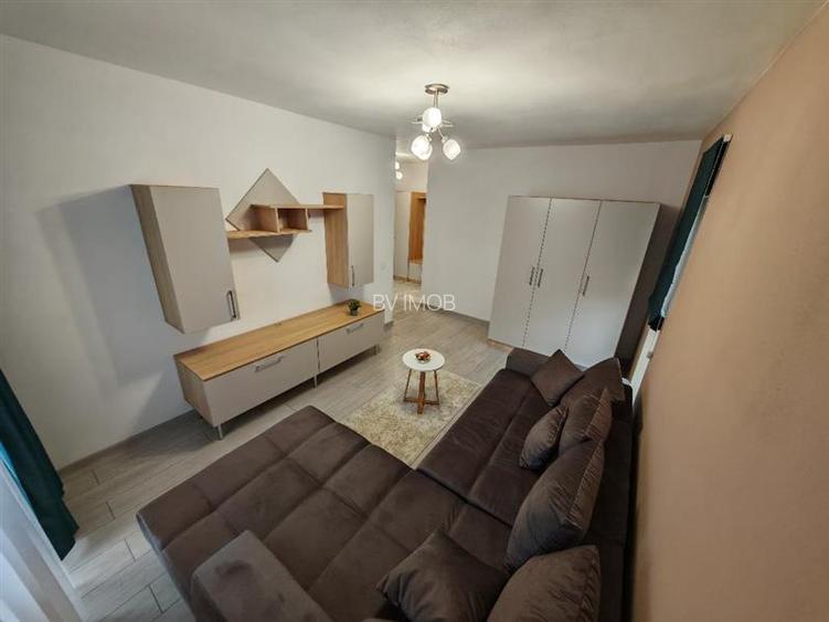 Inchiriem Garsoniera, Moderna, Decomandata, Sanpetru - 7