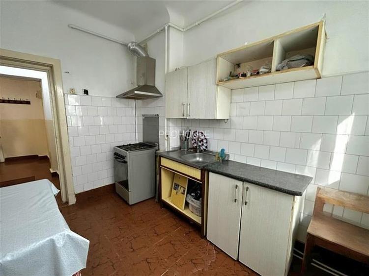 Zona Narcisa - 2 camere decomandat - etajul 1 - 7