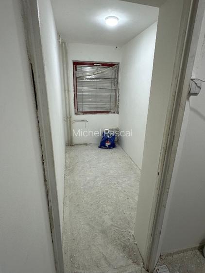 Spatiu comercial 48mp + boxa depozitare 9mp - 6