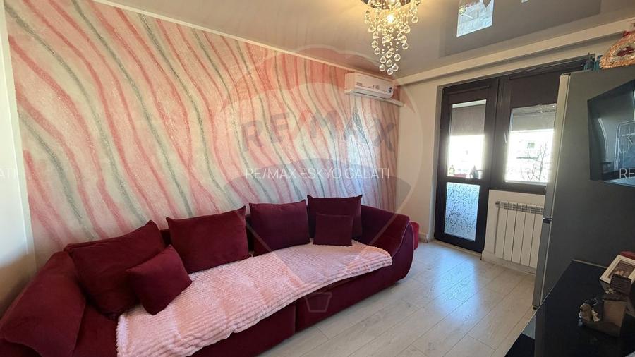 Apartament cu 2 camere de vânzare Micro 19 I Galati - 8