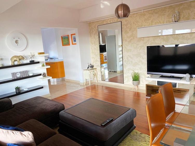 VANZARE APARTAMENT SPATIOS 3 CAMERE/TERASA 27MP/MOBILAT SI UTILAT/ZONA LINISTITA - 2