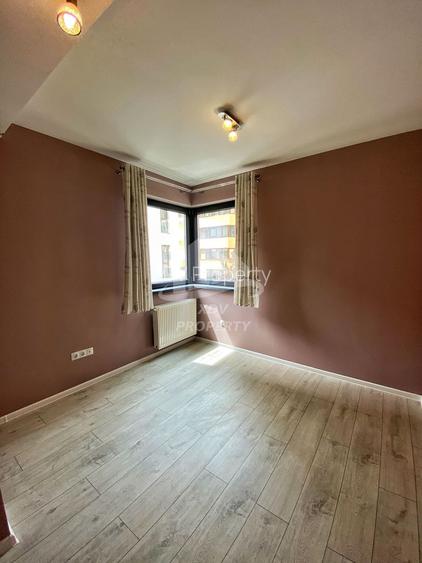 Apartament 4 camere decomandat , 2 bai, 2 balcoane,  90mpu , Parcare - 3