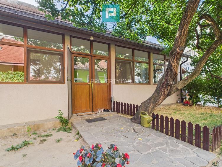 Apartament 3 camere  la curte  - Odobescu - 34