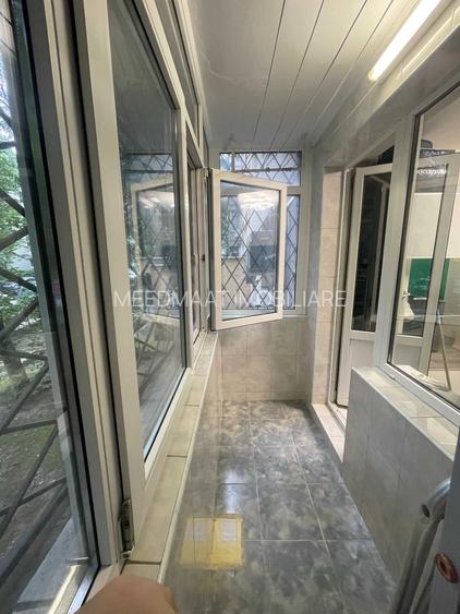 Apartament de vanzare 3 camere-Ultra-Modern-Basarabia - 4