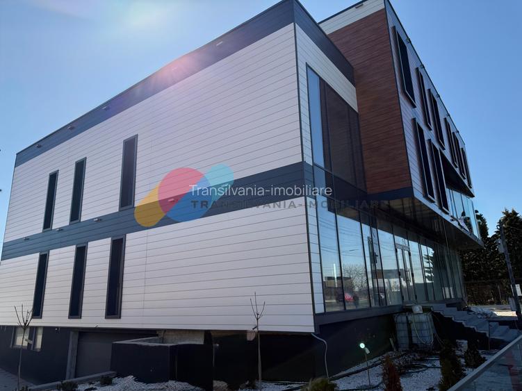 Cladire premium S+P+E+M, 14 locuri parcare, zona Sanicoara - intrare - 5