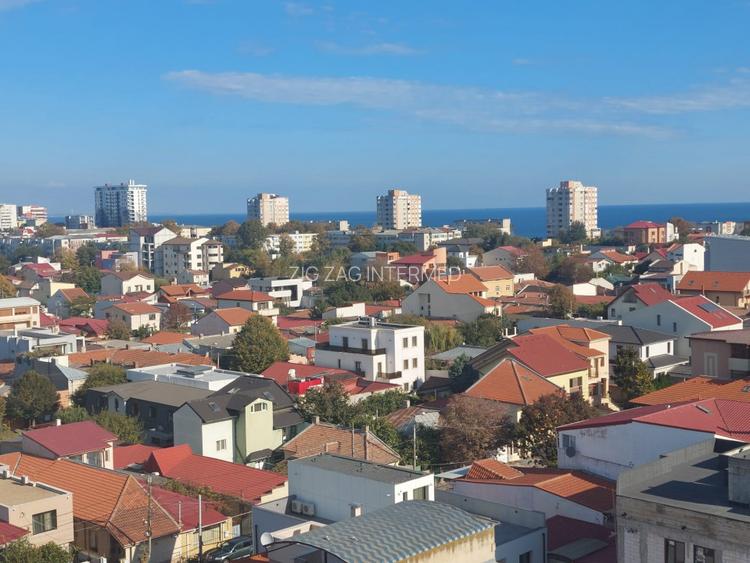 Centru - Bd. Mamaia , spatiu IDEAL BIROURI in cladire reprezentativa , 240 mp. - 16