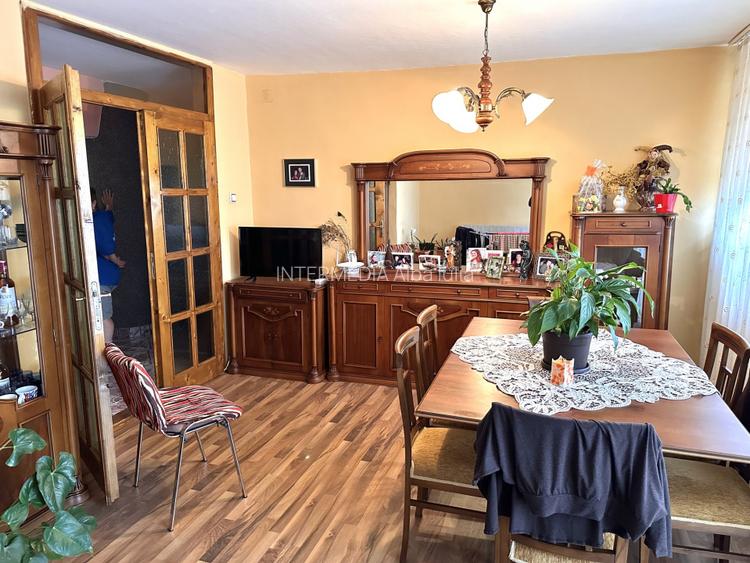 Vanzare Apartament 4 camere modificat in 3 CETATE M-uri vedere Parc 2 bai 2 balc - 7
