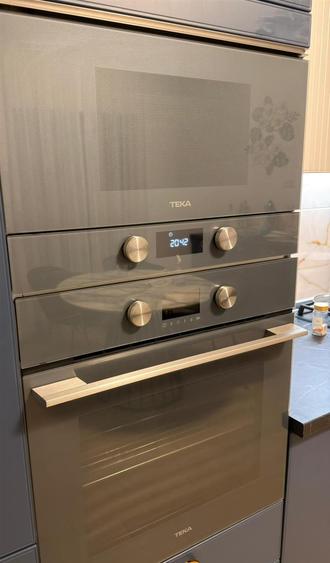 Vila 5 camere D+P+1E 775mp terenlanga padure - Valea Lupului