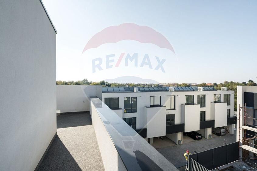 Casă / Vilă cu 5 camere în zona Central - 18