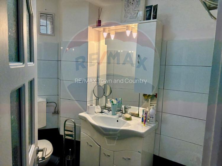 Apartament cu 4 camere de vânzare în zona Ultracentral - 10