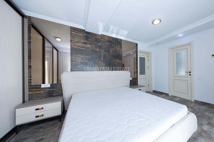 Casa 6 dormitoare+4 bai -1500 mp teren-Sacele - 35