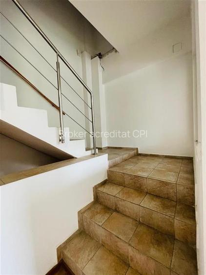 VANZARE VILA curte pretabil CLINICA RADIOLOGIE 1Mai Turda sector 1 - 45